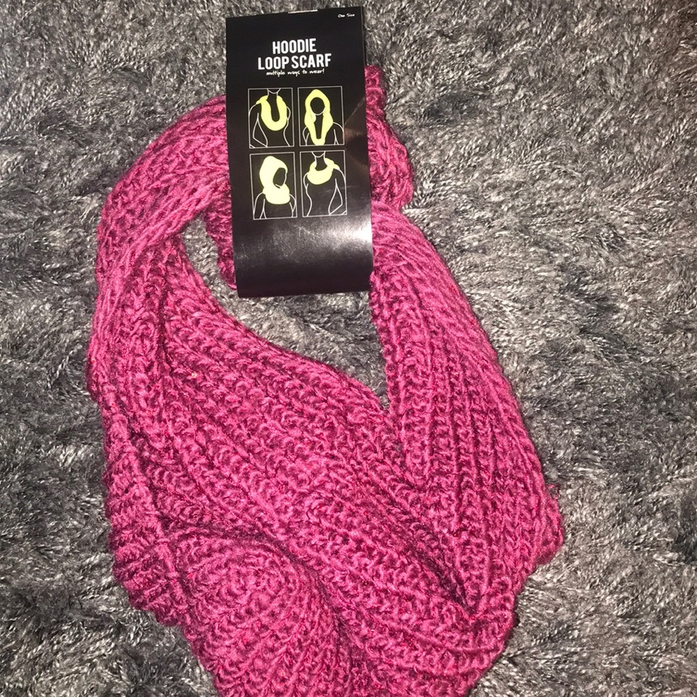 Brand New Loop Scarf